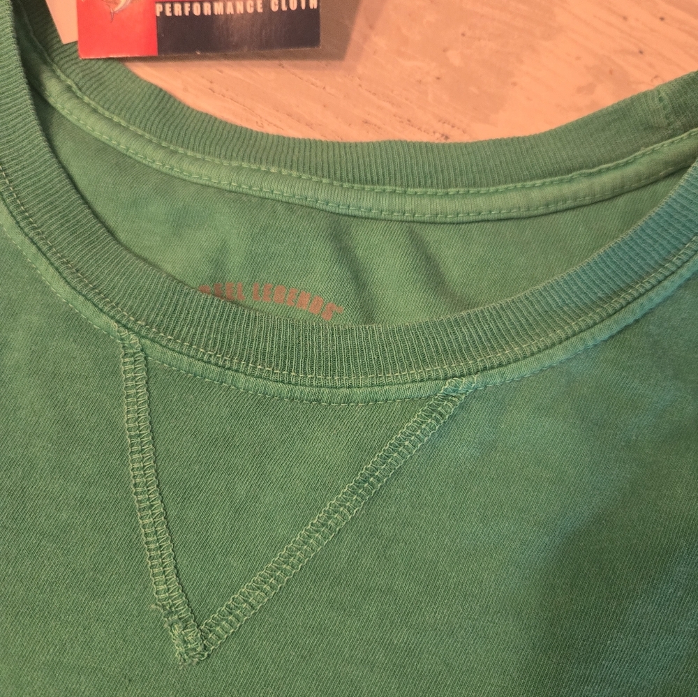 Men's Sz M Green Pocket T-Shirt Reel Legends Pigment Wash New - Picture 3 of 5